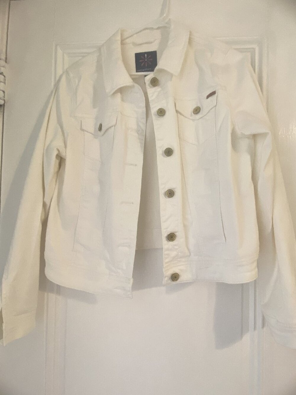 Isaac Mizrahi White Jean Jacket Size Small